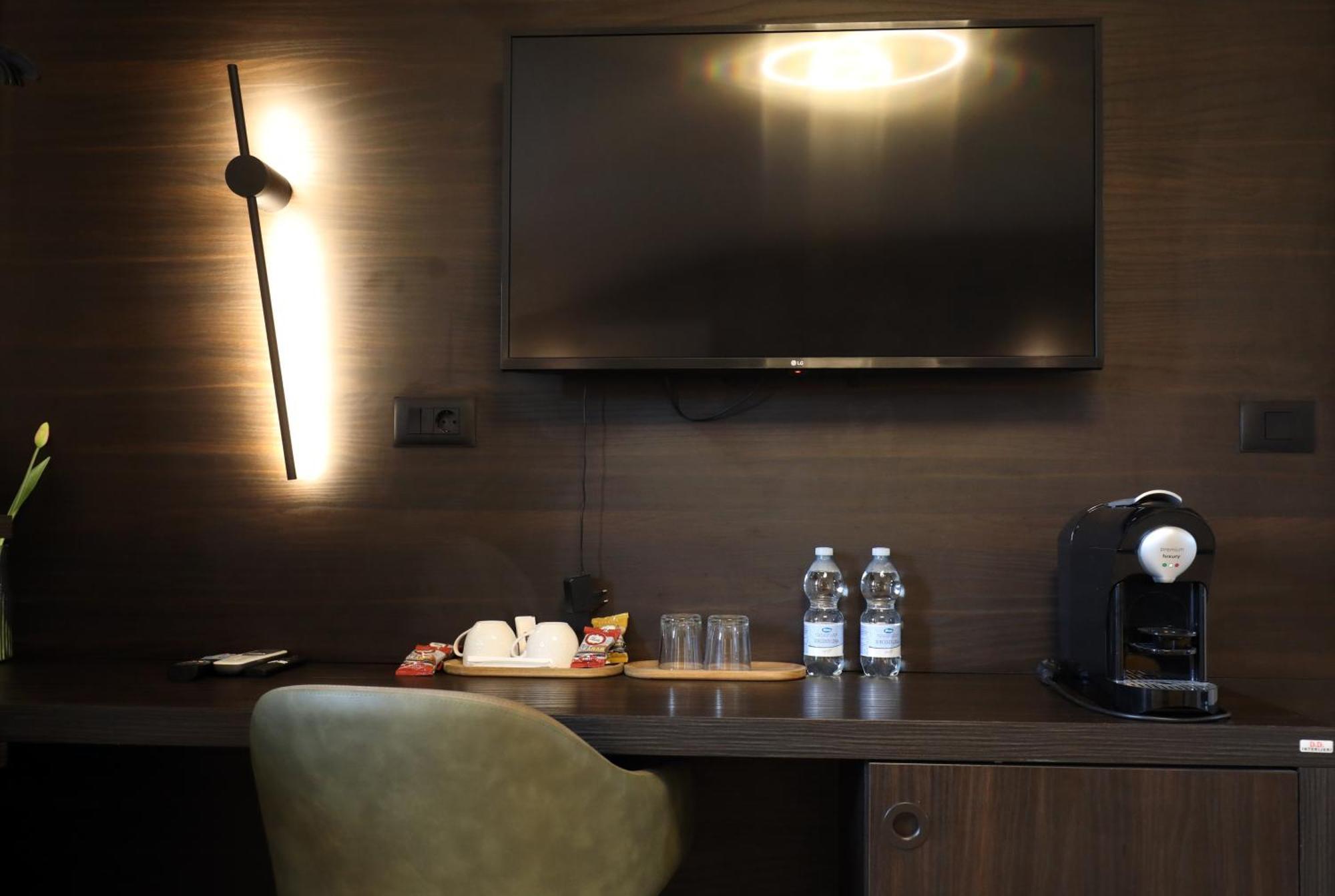 Arena Prestige Rooms Πούλα Εξωτερικό φωτογραφία