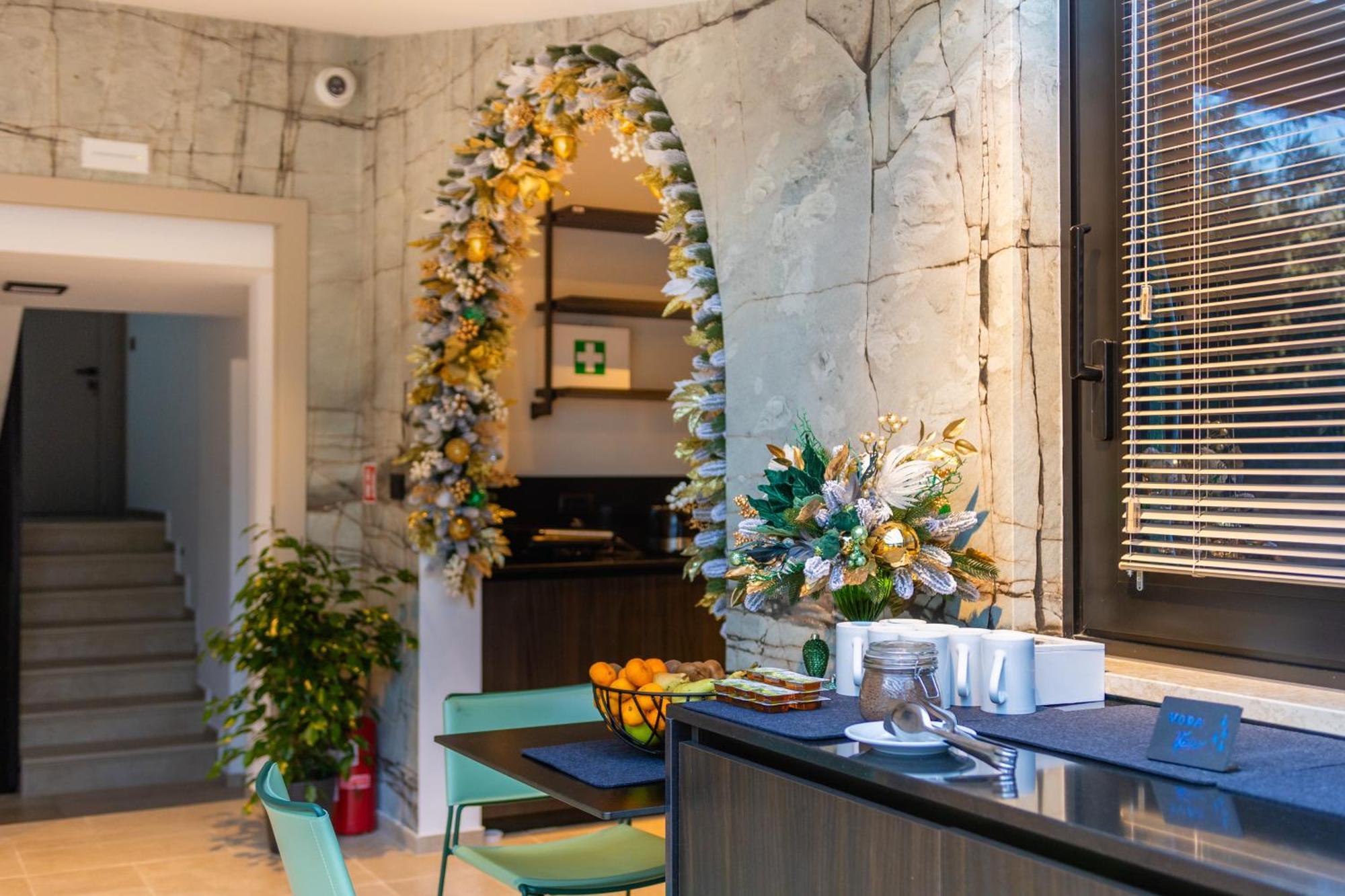 Arena Prestige Rooms Πούλα Εξωτερικό φωτογραφία